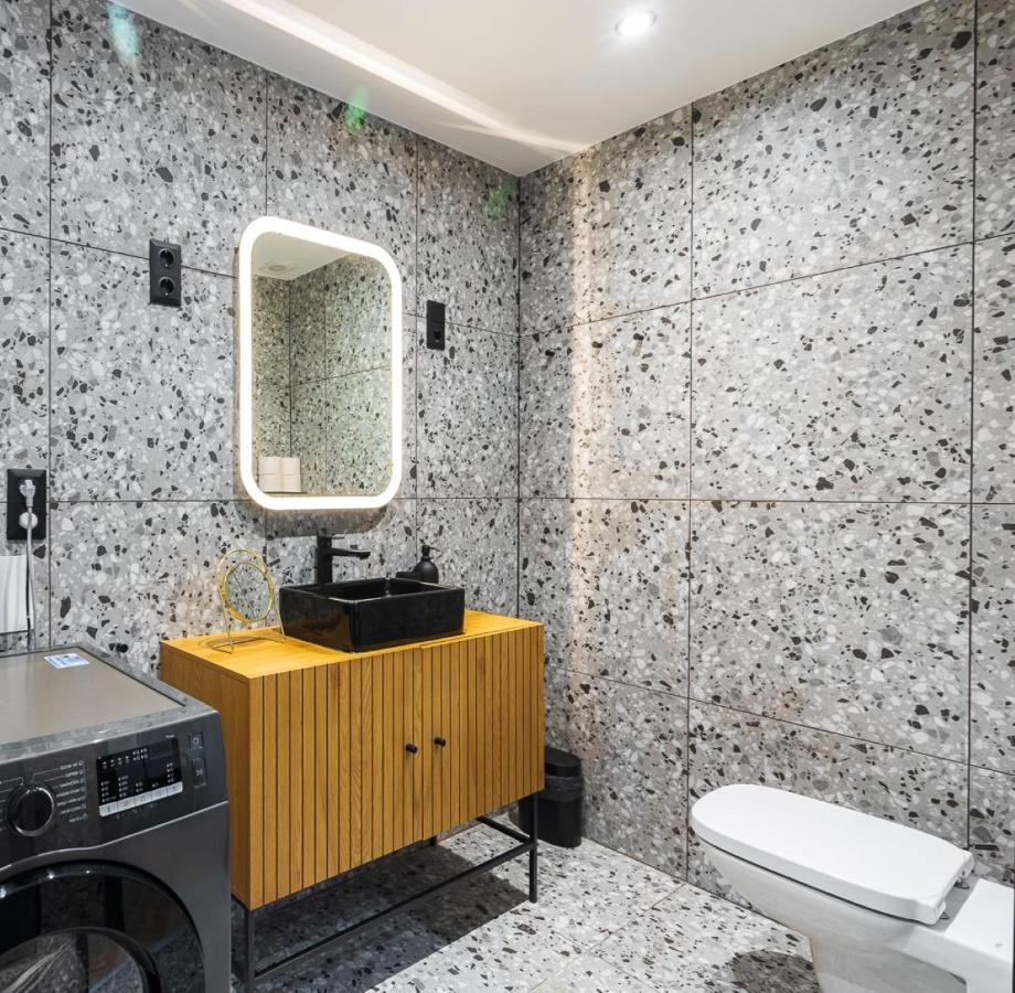 Luxury Peaceful Nest By The St Stephen's Basilica Apartment Budapest